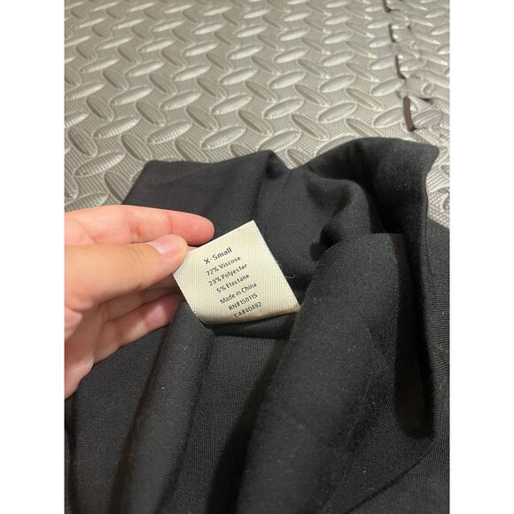 Varley Adelaine Sweatshirt Black Performance Athletic Revolve Womens XS - Picture 7 of 10